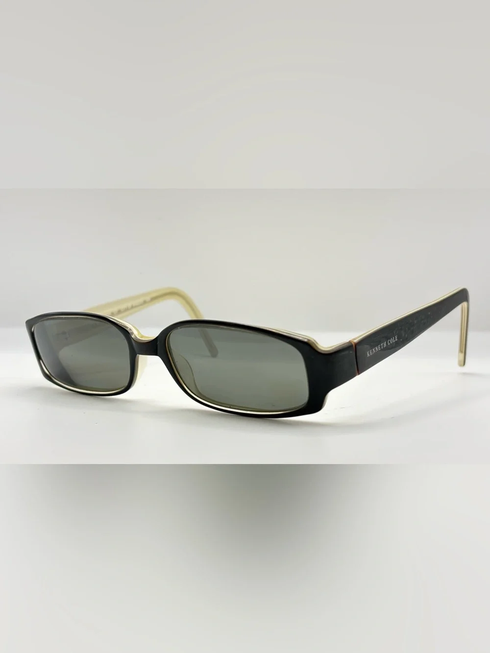 Kenneth Cole City of Angles Black Oval Sunglasses Frames Only